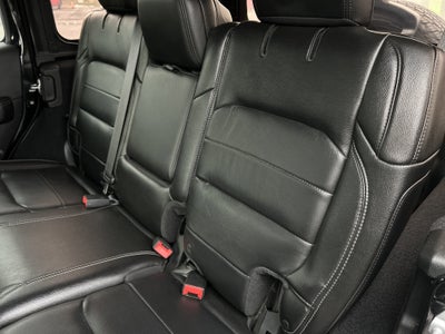 2018 Jeep WRANGLER UNL SAHARA