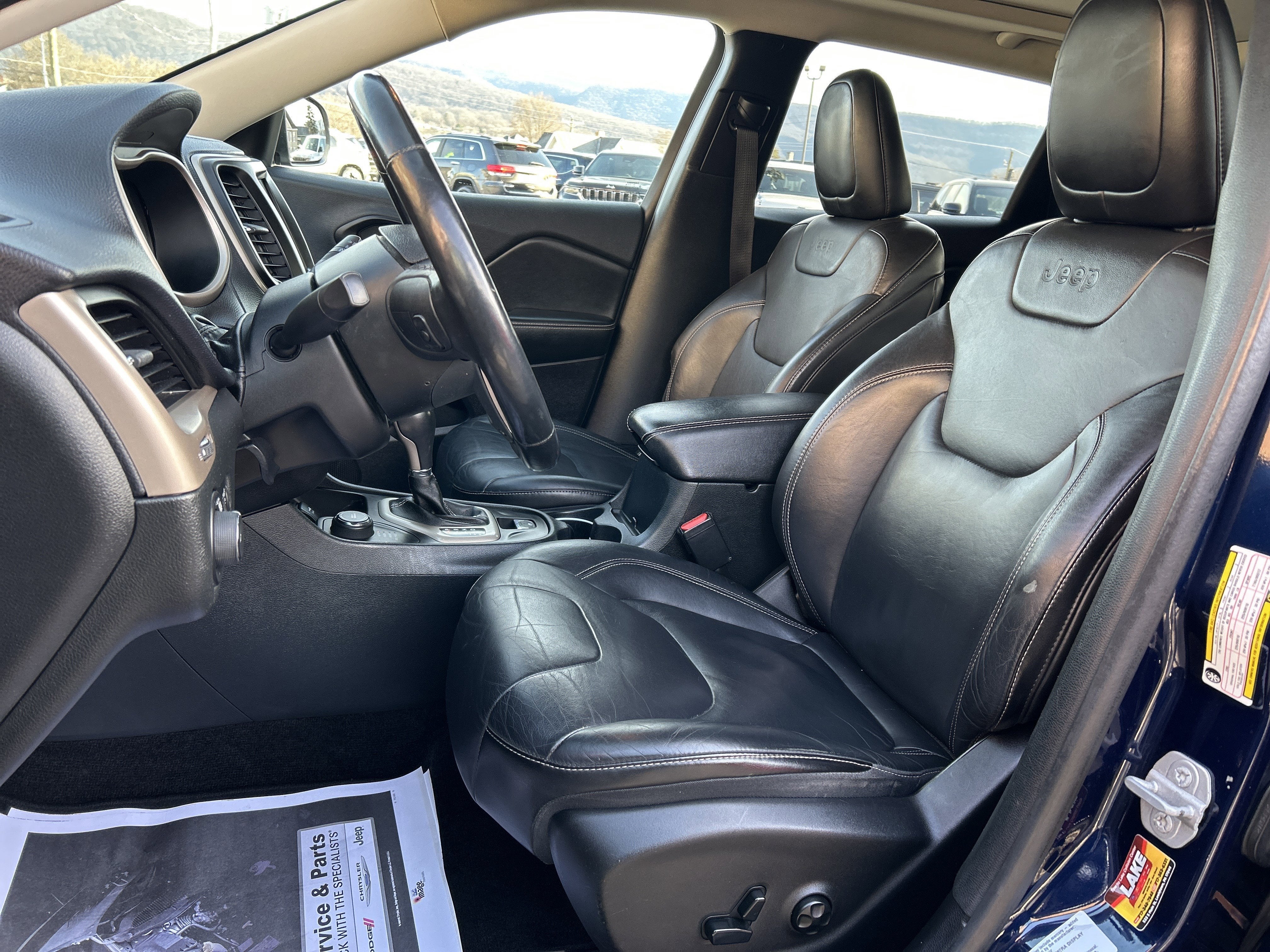 2015 Jeep CHEROKEE LIMITED