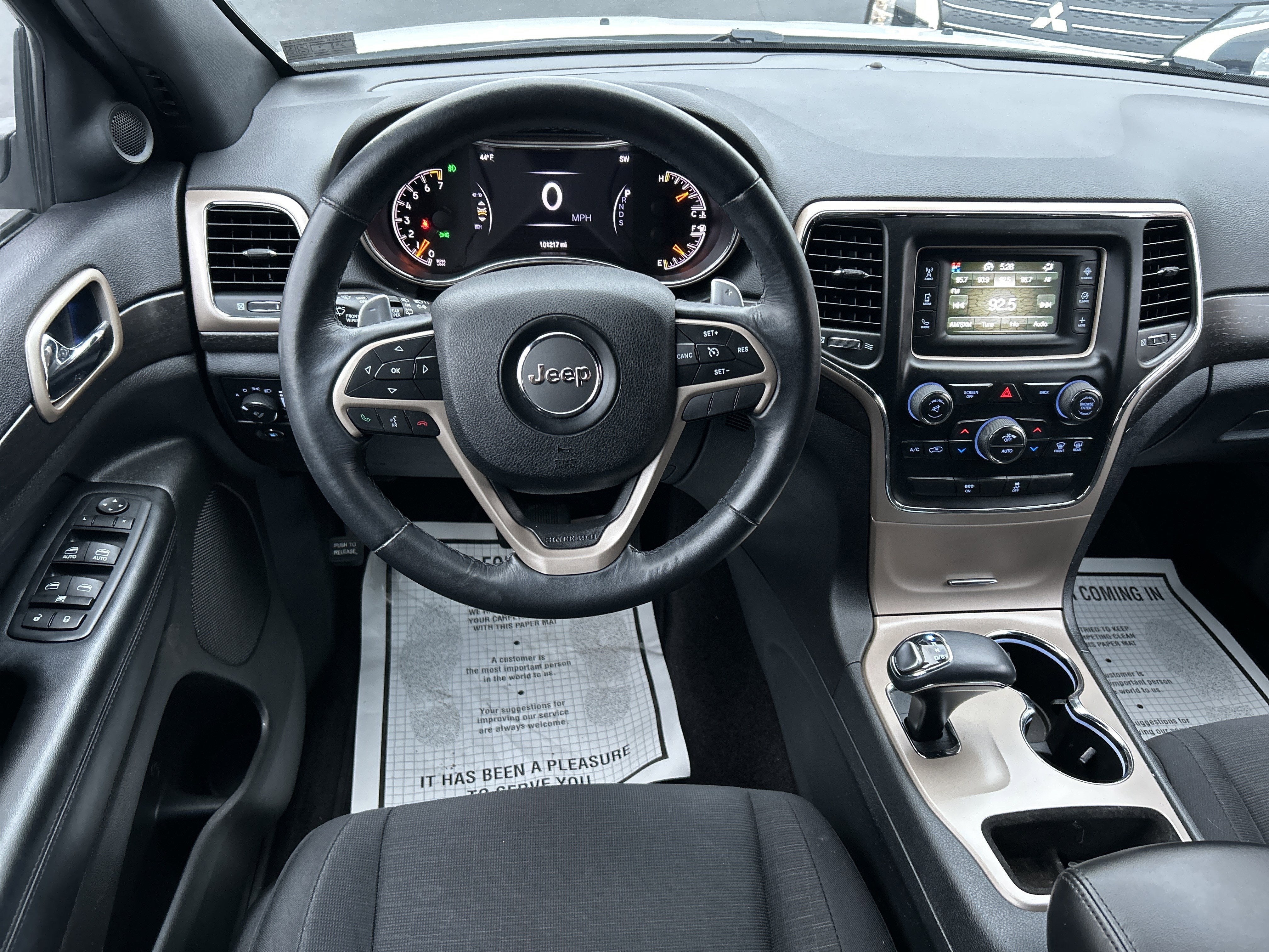 2015 Jeep GRAND CHEROKEE LAREDO