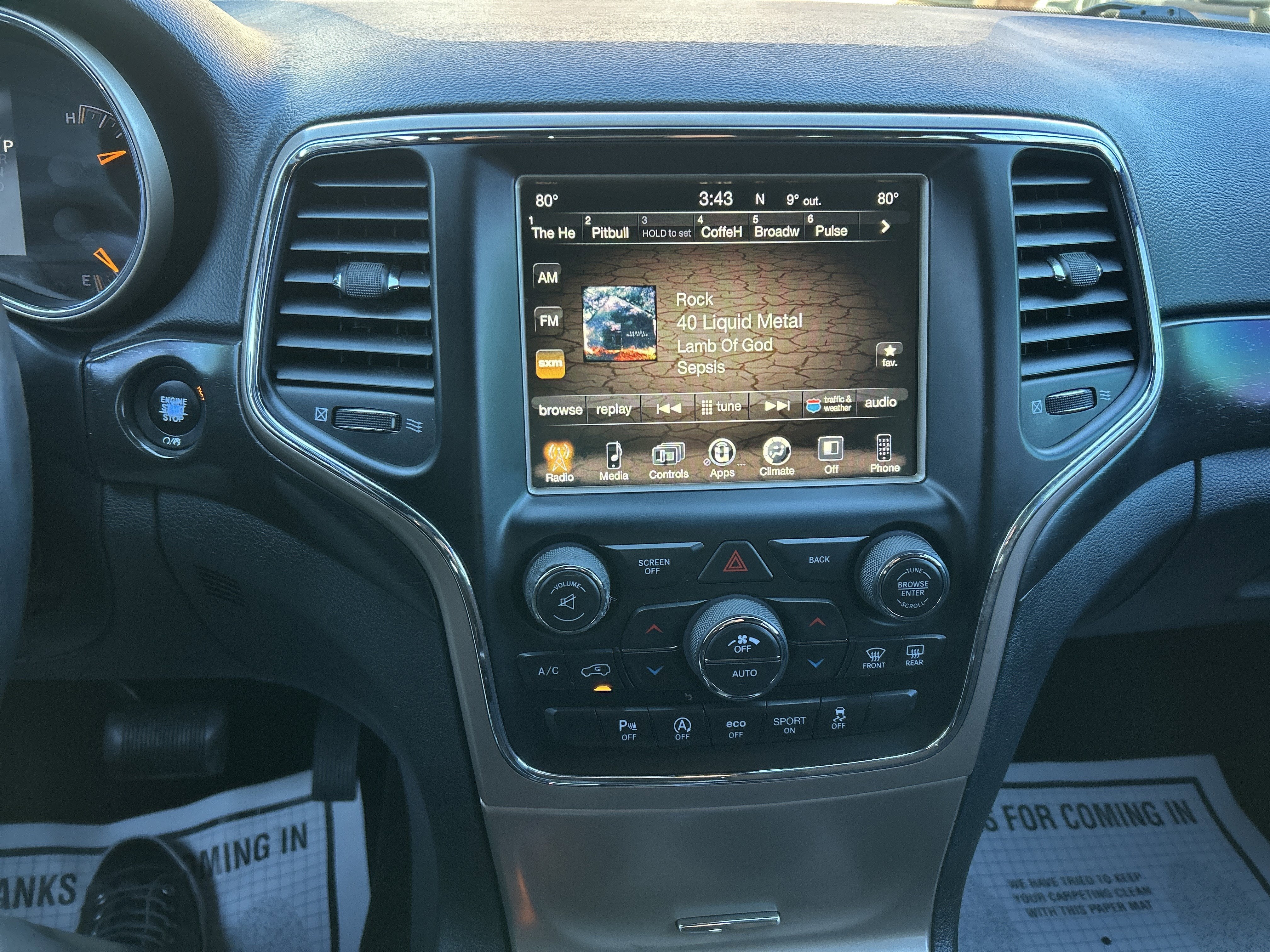 2017 Jeep GRAND CHEROKEE LAREDO