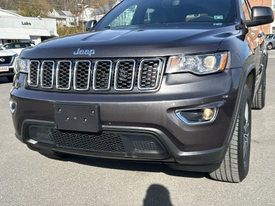 2019 Jeep GRAND CHEROKEE LAREDO E