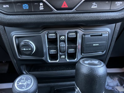 2024 Jeep WRANGLER UNL SPORT S