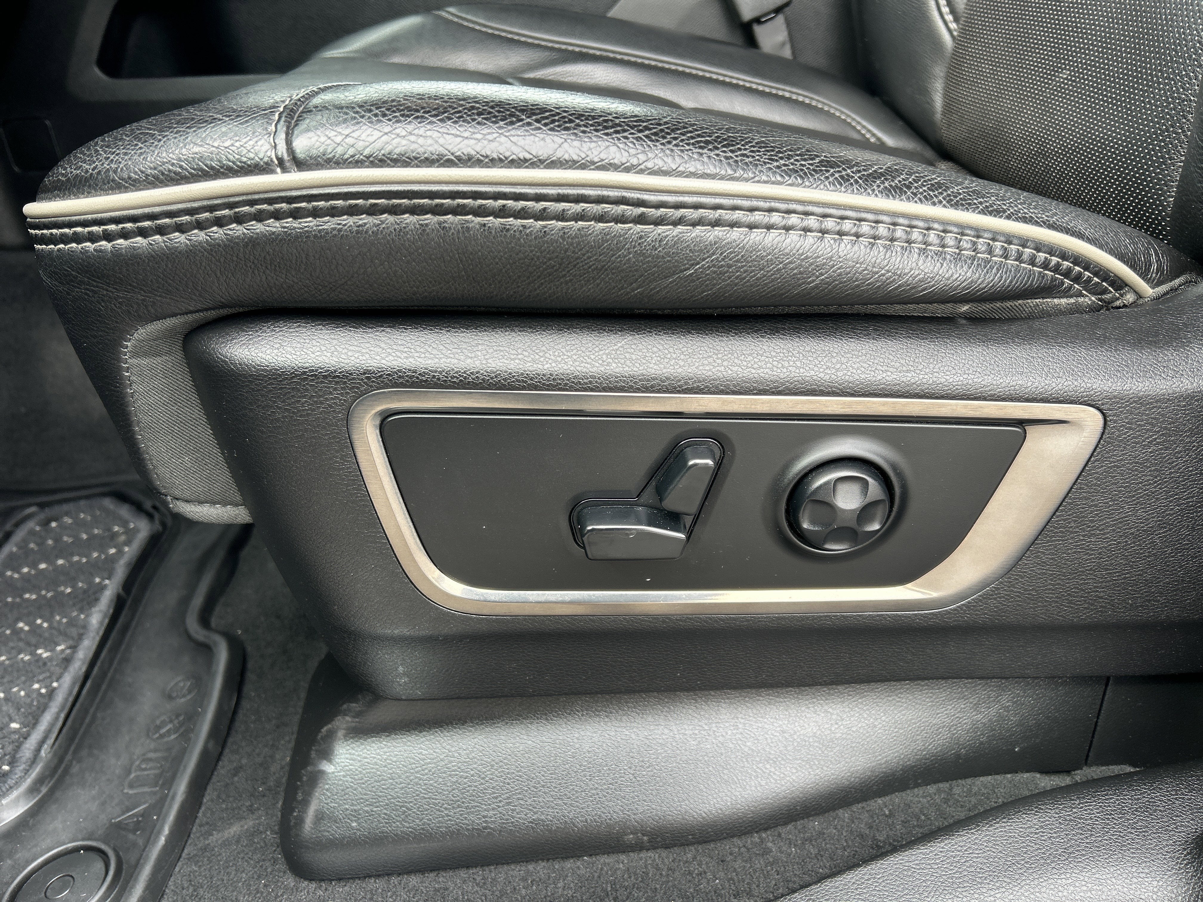 2019 RAM RAM 1500 LIMITED