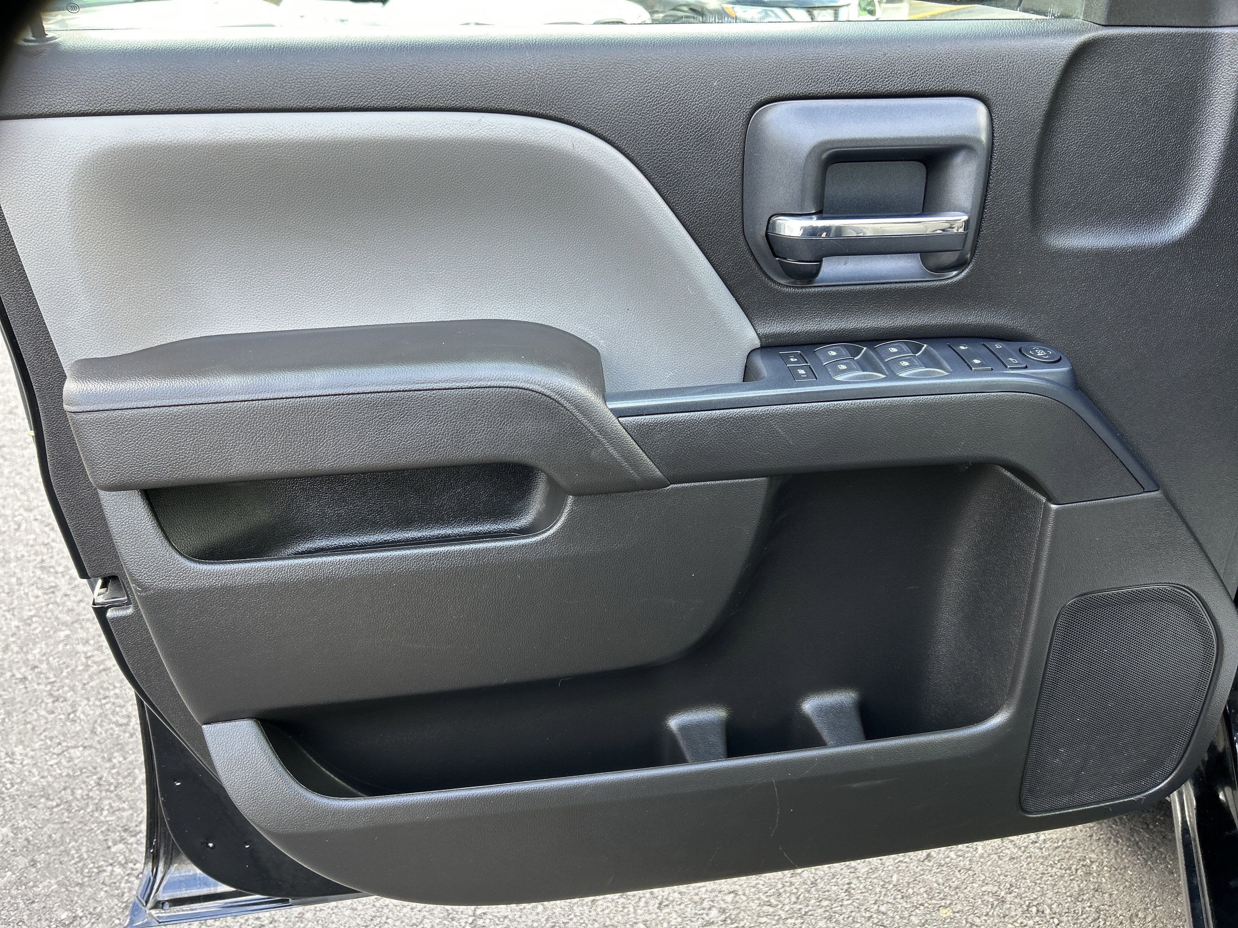 2017 Chevrolet SILVERADO 1500 CUSTOM