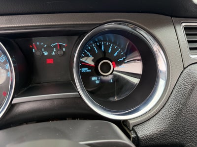 2014 Ford MUSTANG V6