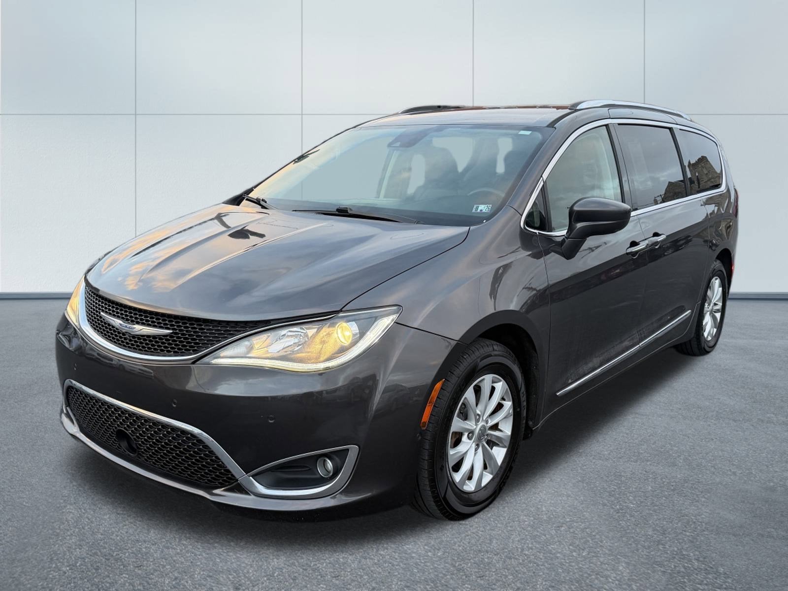 2018 Chrysler PACIFICA TOURING