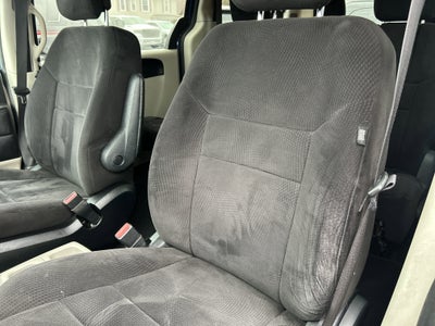 2011 Dodge GRAND CARAVAN EXPRESS