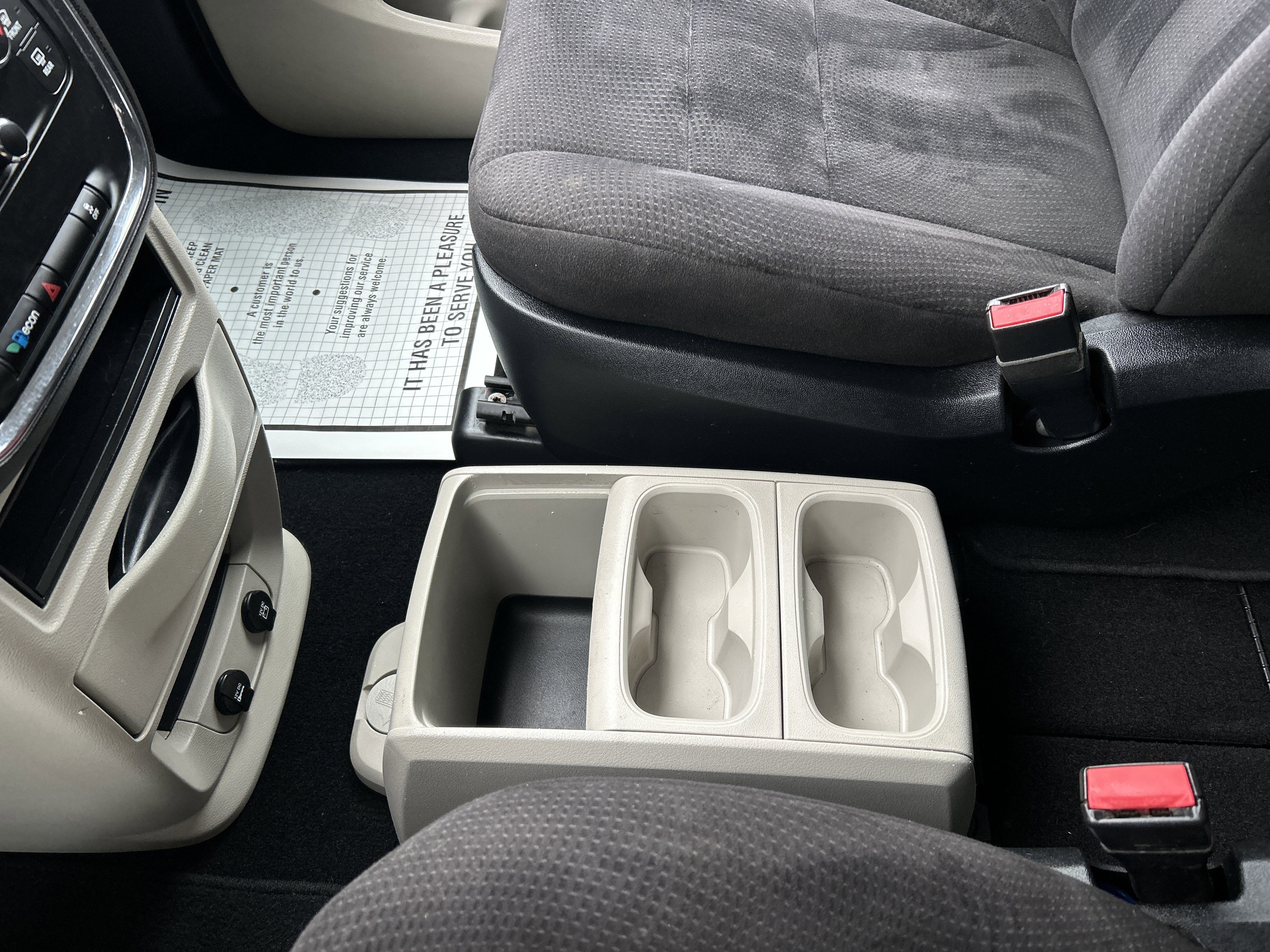 2011 Dodge GRAND CARAVAN EXPRESS