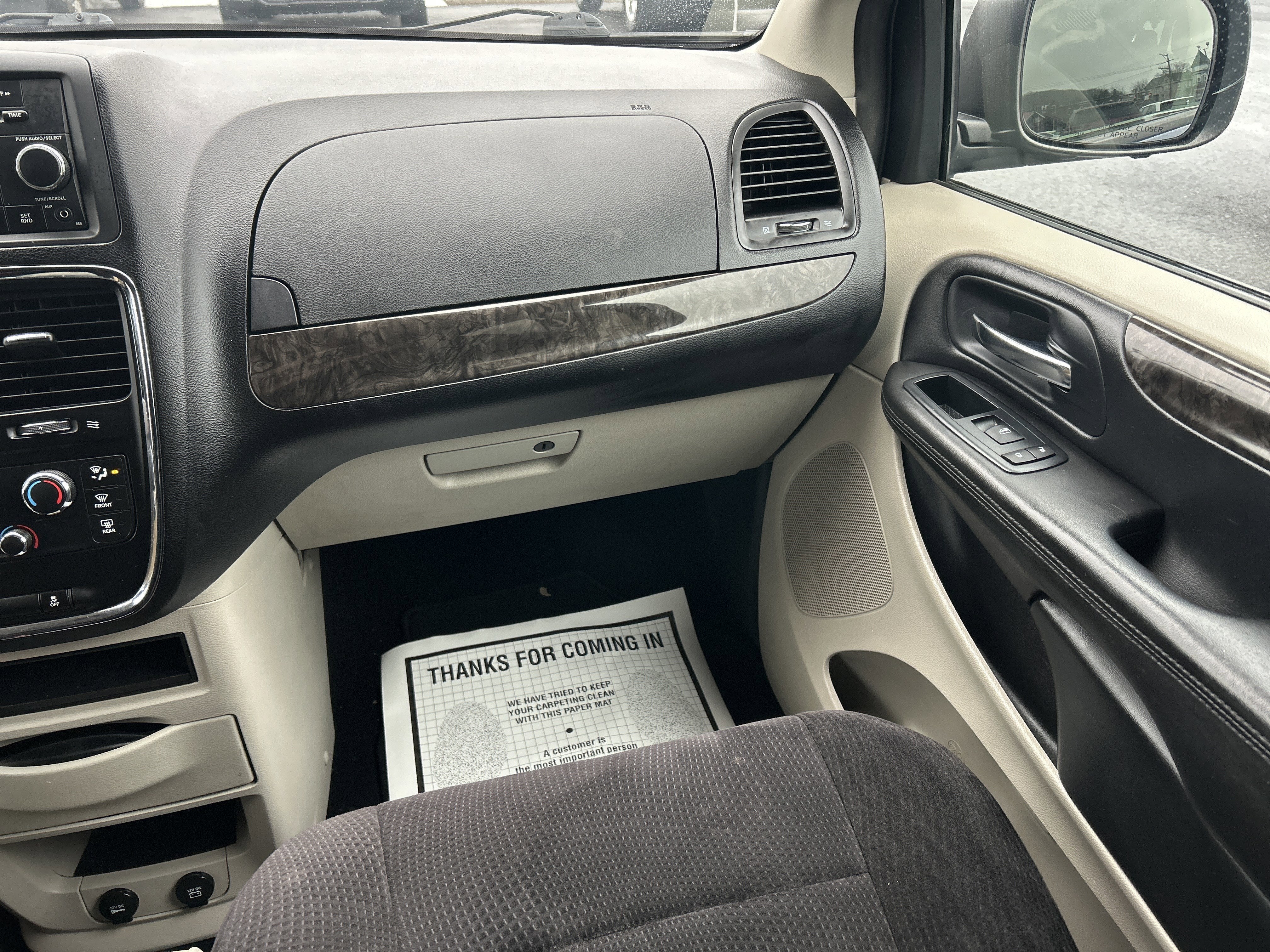 2011 Dodge GRAND CARAVAN EXPRESS