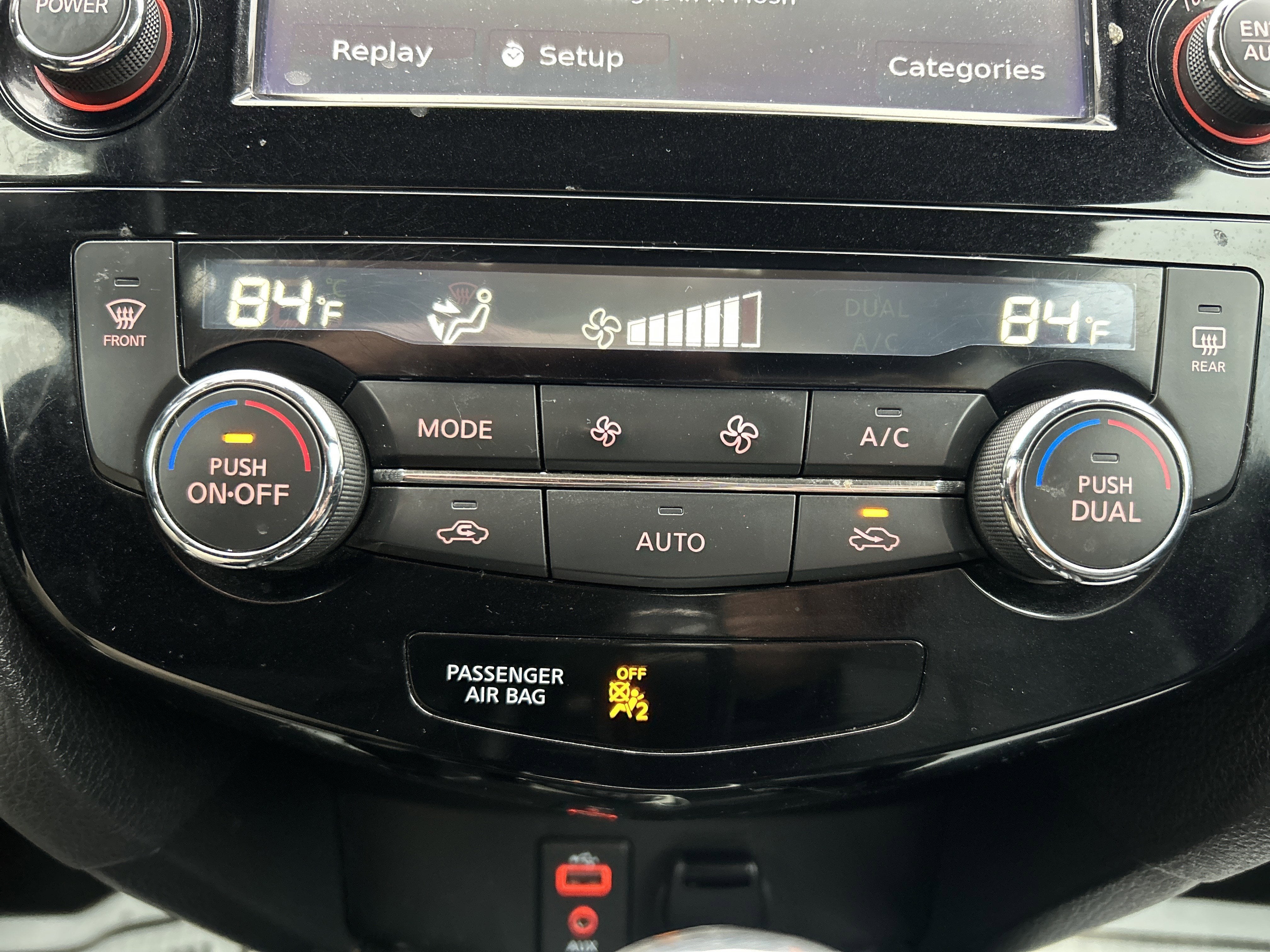 2017 Nissan ROGUE SL