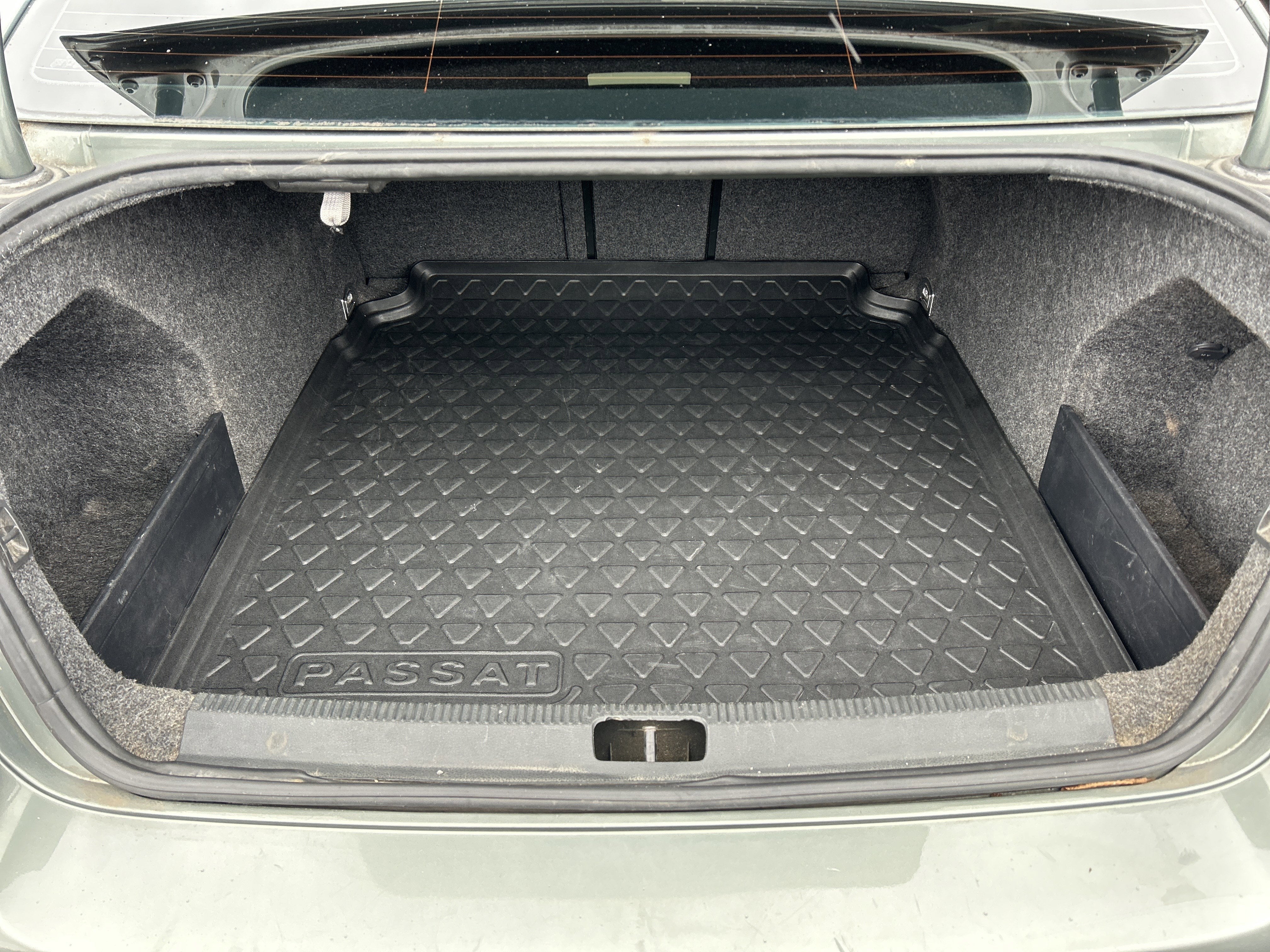 2008 Volkswagen PASSAT KOMFORT