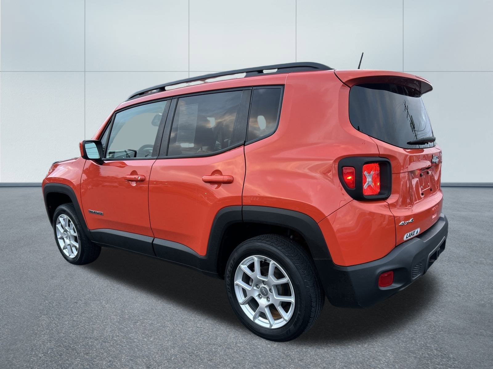 2019 Jeep RENEGADE LATITUDE