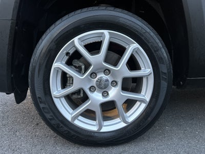 2019 Jeep RENEGADE LATITUDE