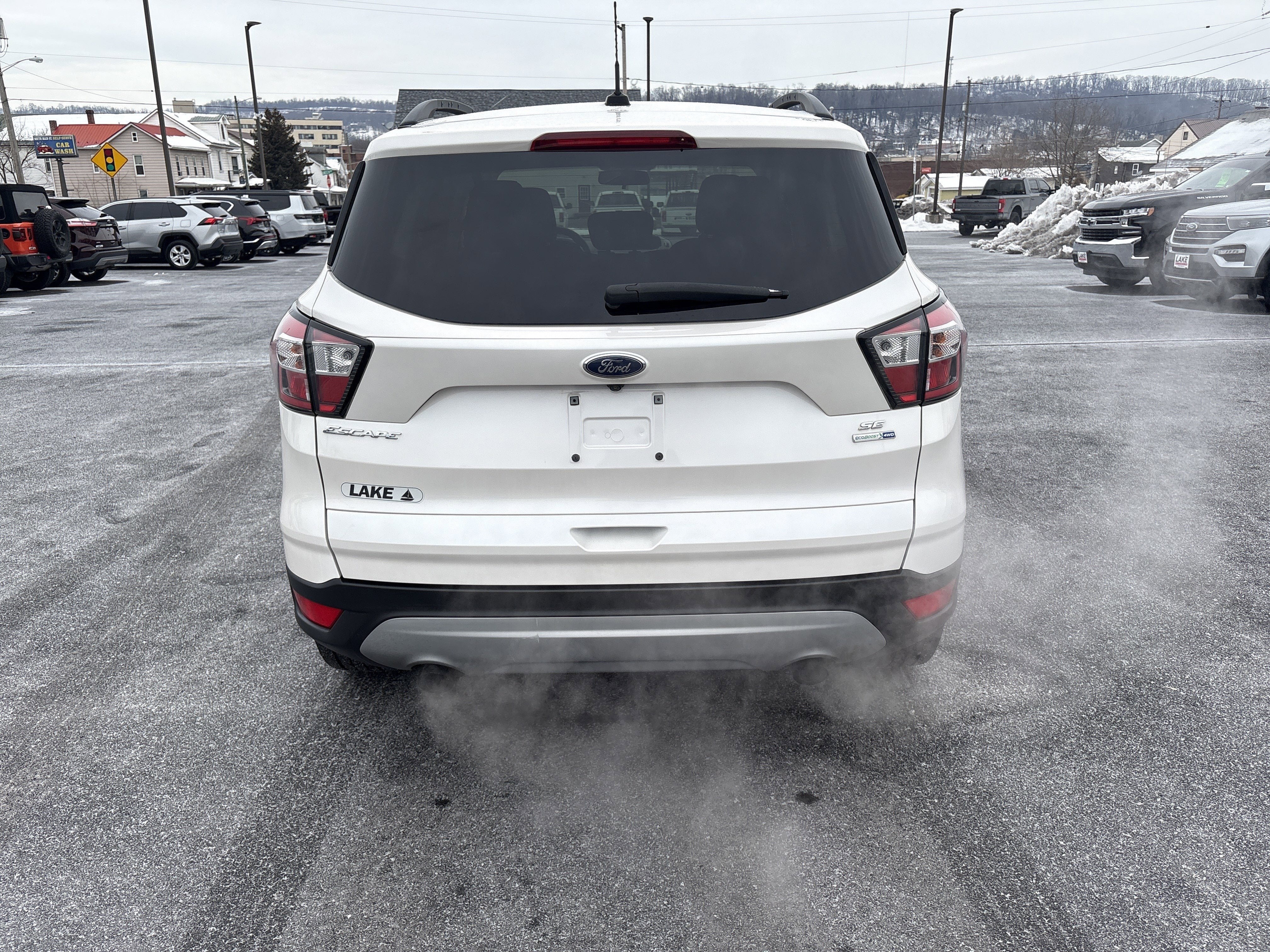 2018 Ford ESCAPE SE