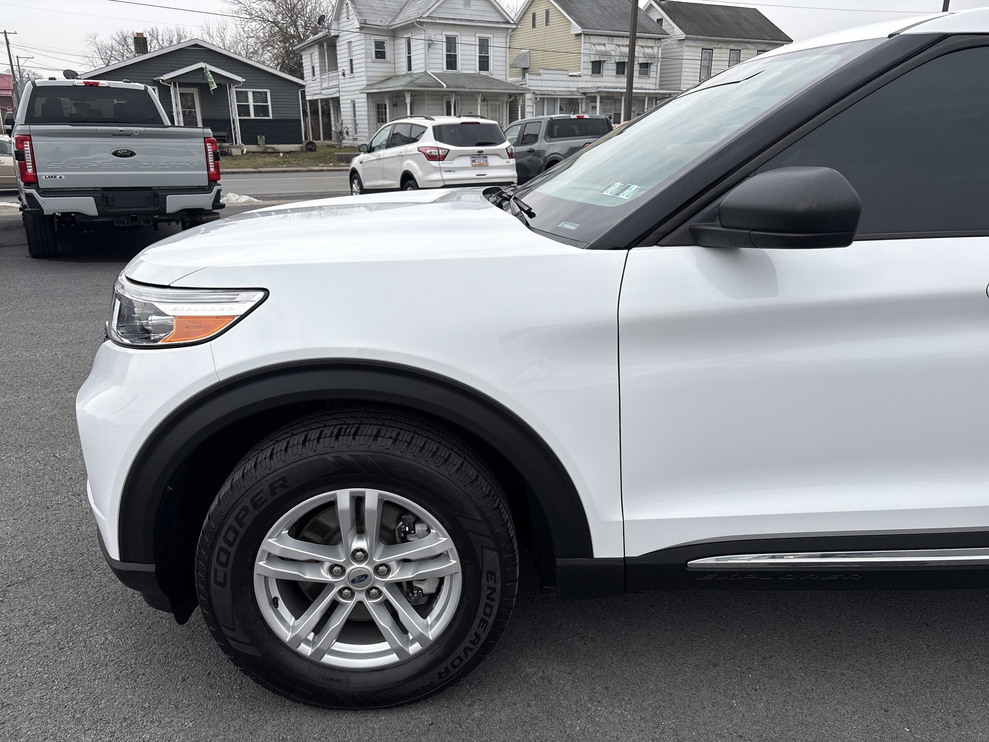 2020 Ford EXPLORER XLT