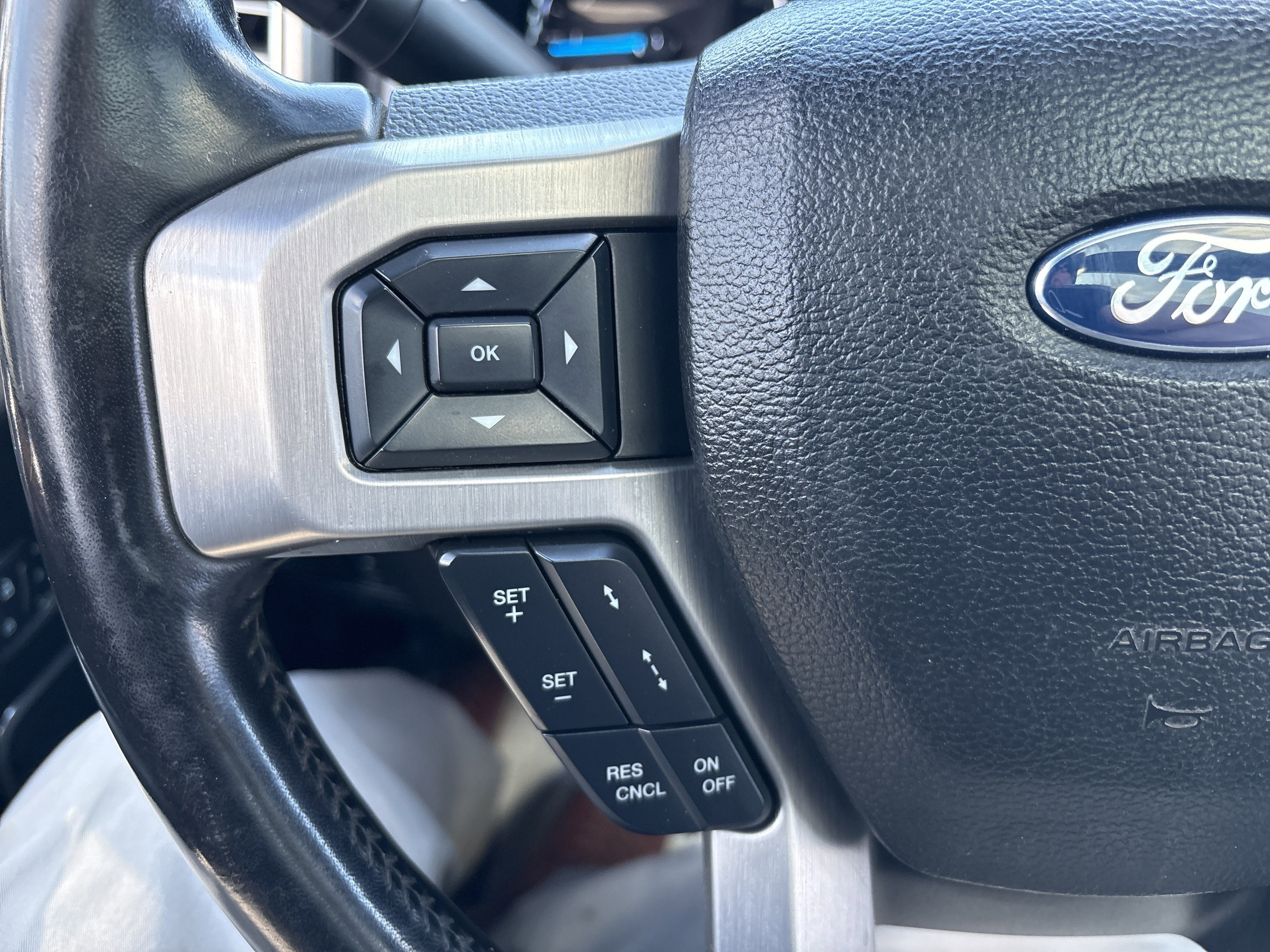 2017 Ford F-250 PLATINUM