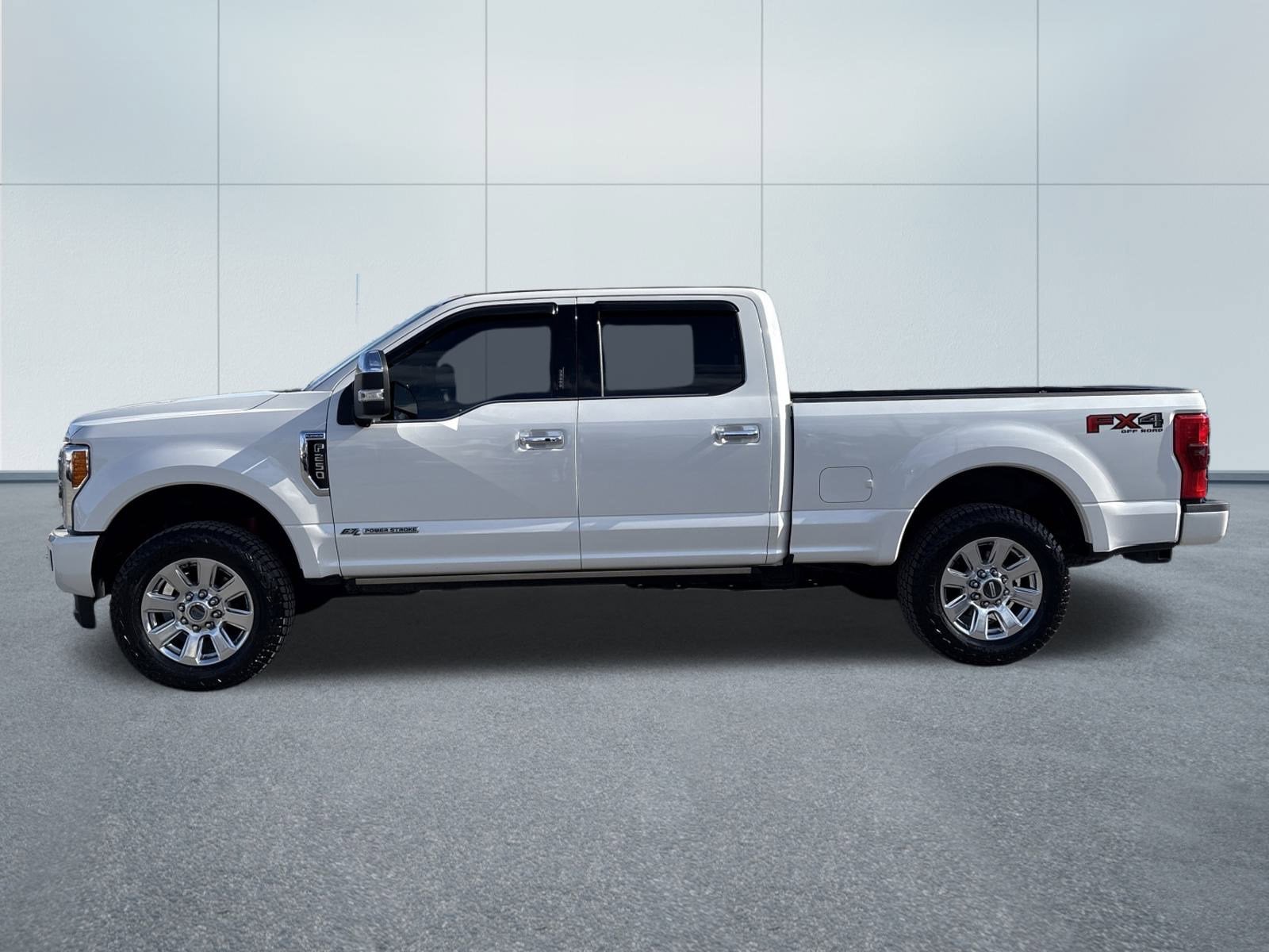 2017 Ford F-250 PLATINUM