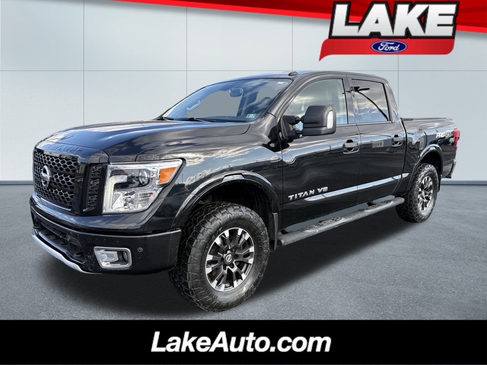 2018 Nissan TITAN PRO-4X