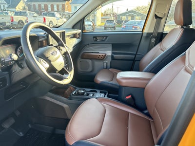 2023 Ford MAVERICK LARIAT w/ Luxury Pkg