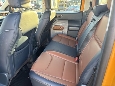 2023 Ford MAVERICK LARIAT w/ Luxury Pkg