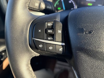 2023 Ford MAVERICK LARIAT w/ Luxury Pkg