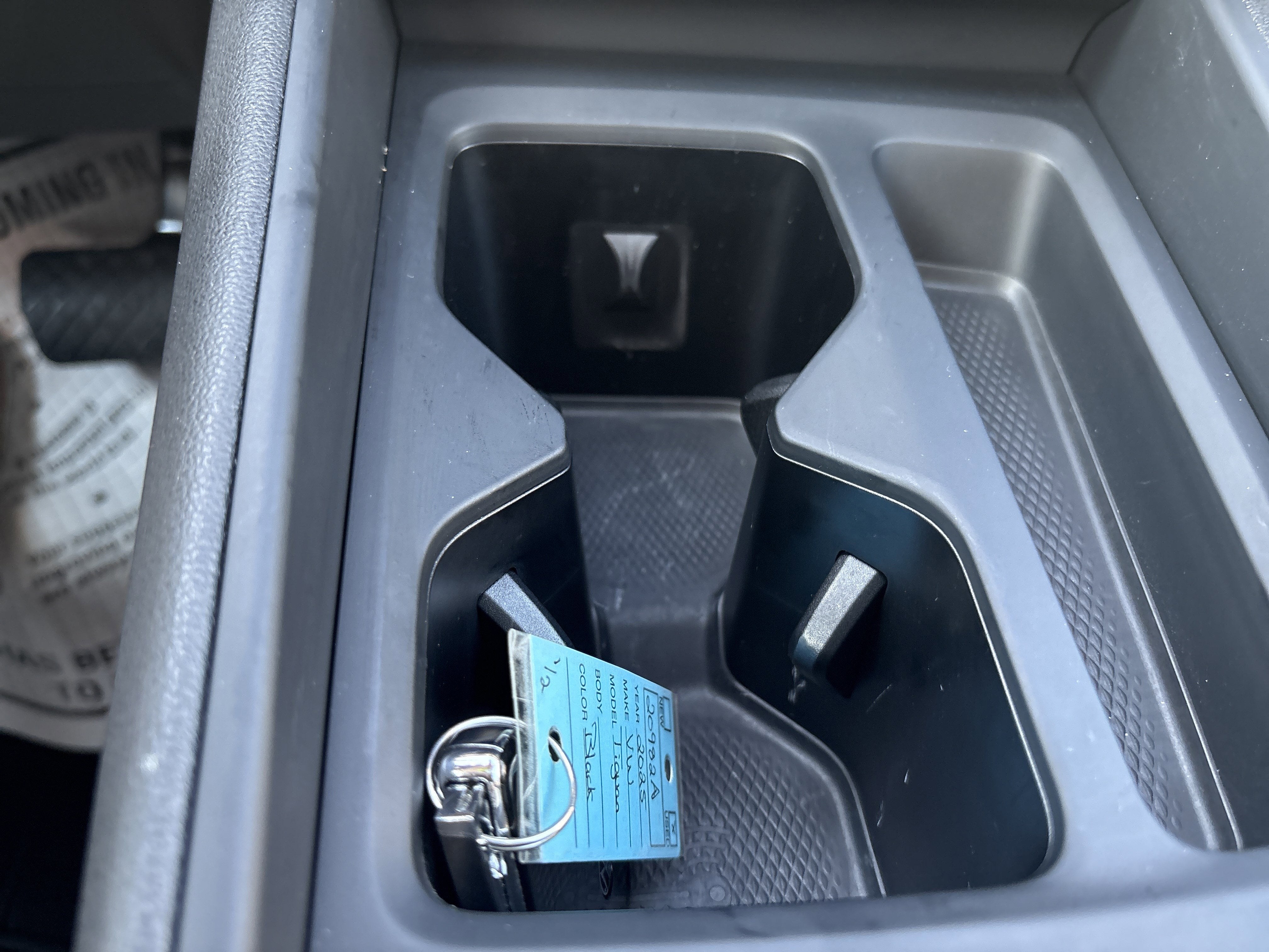 2025 Volkswagen TIGUAN SE