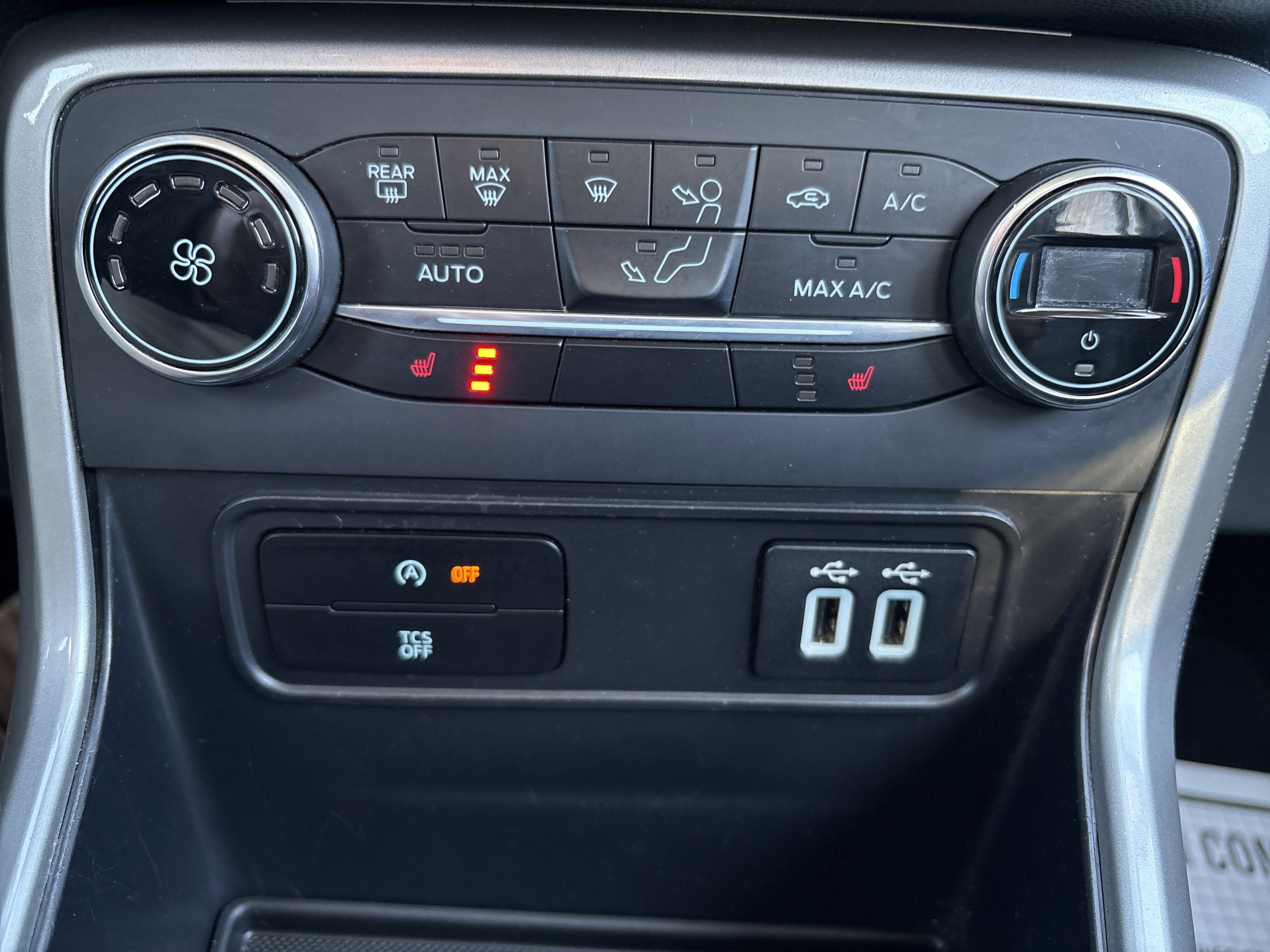 2018 Ford ECOSPORT TITANIUM