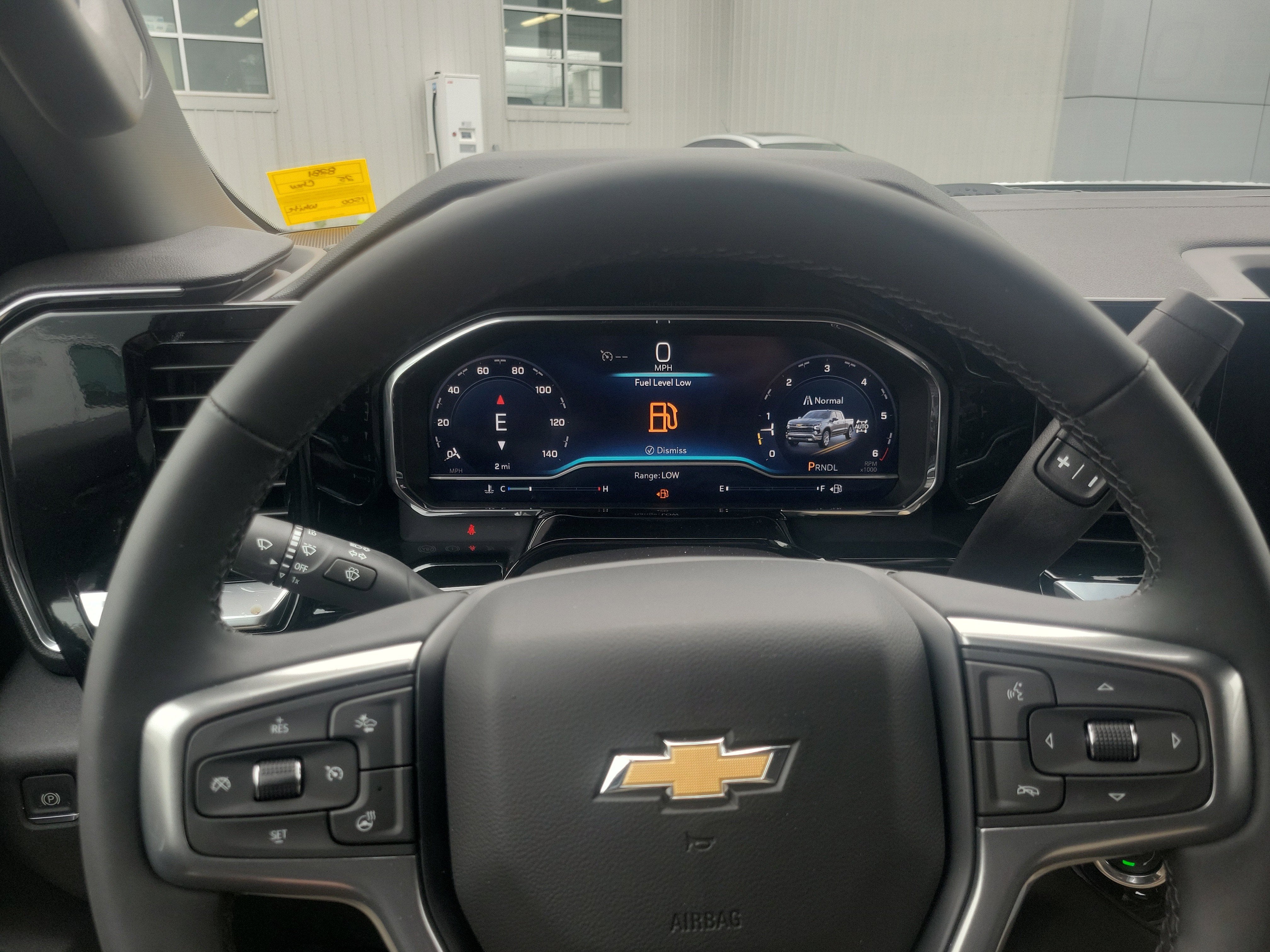 2025 Chevrolet Silverado 1500 LT (2FL)