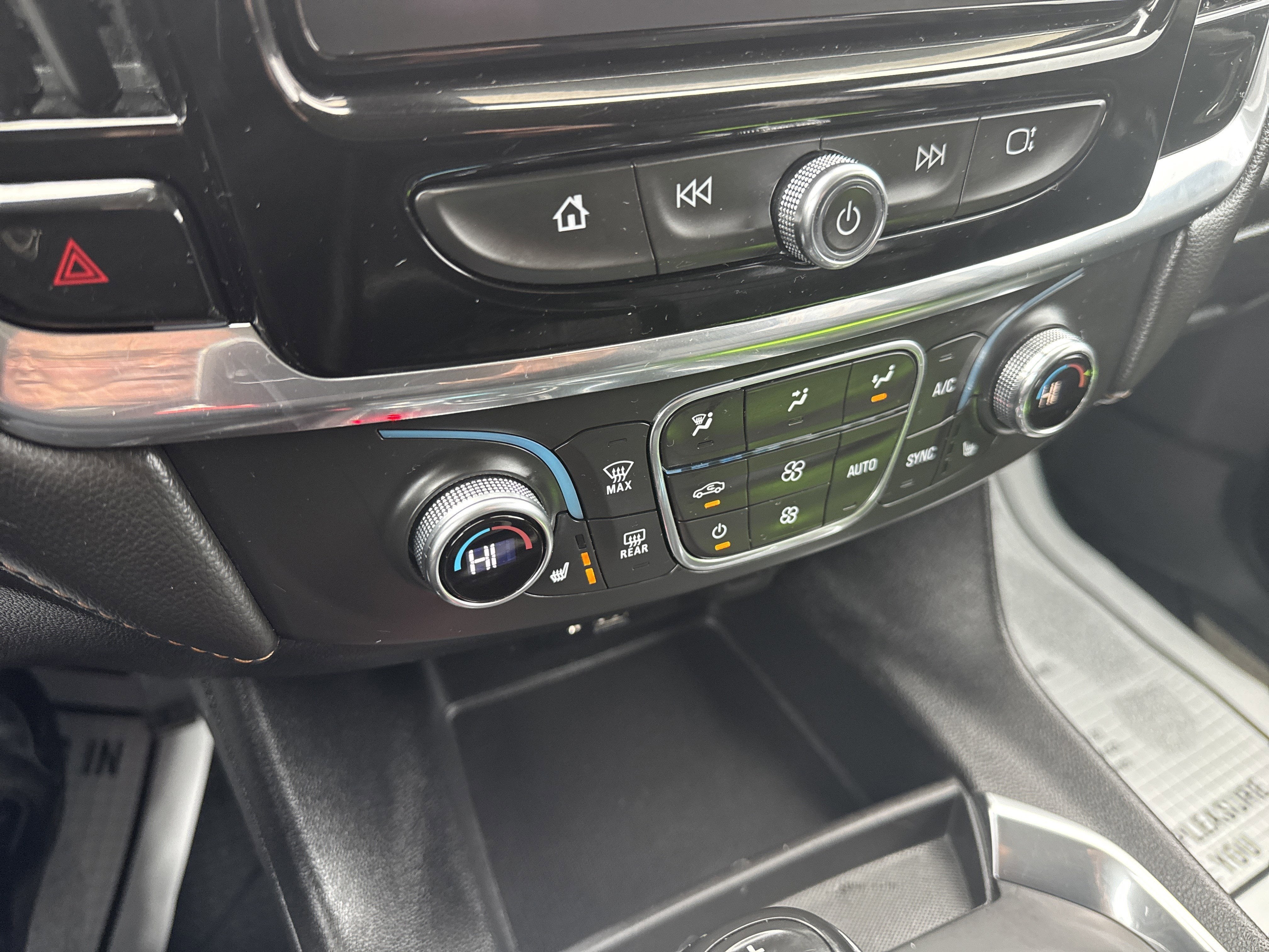 2020 Chevrolet Traverse RS