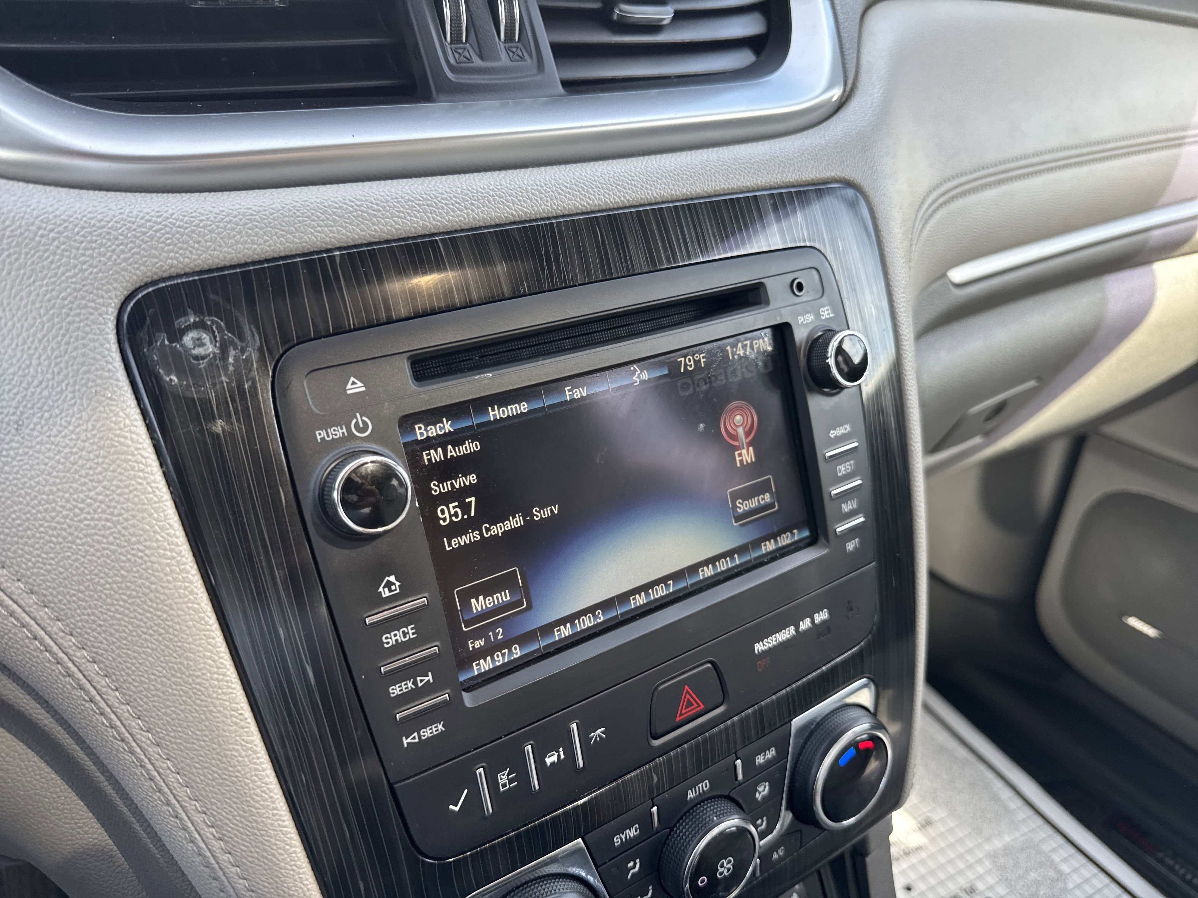 2016 Chevrolet Traverse LT