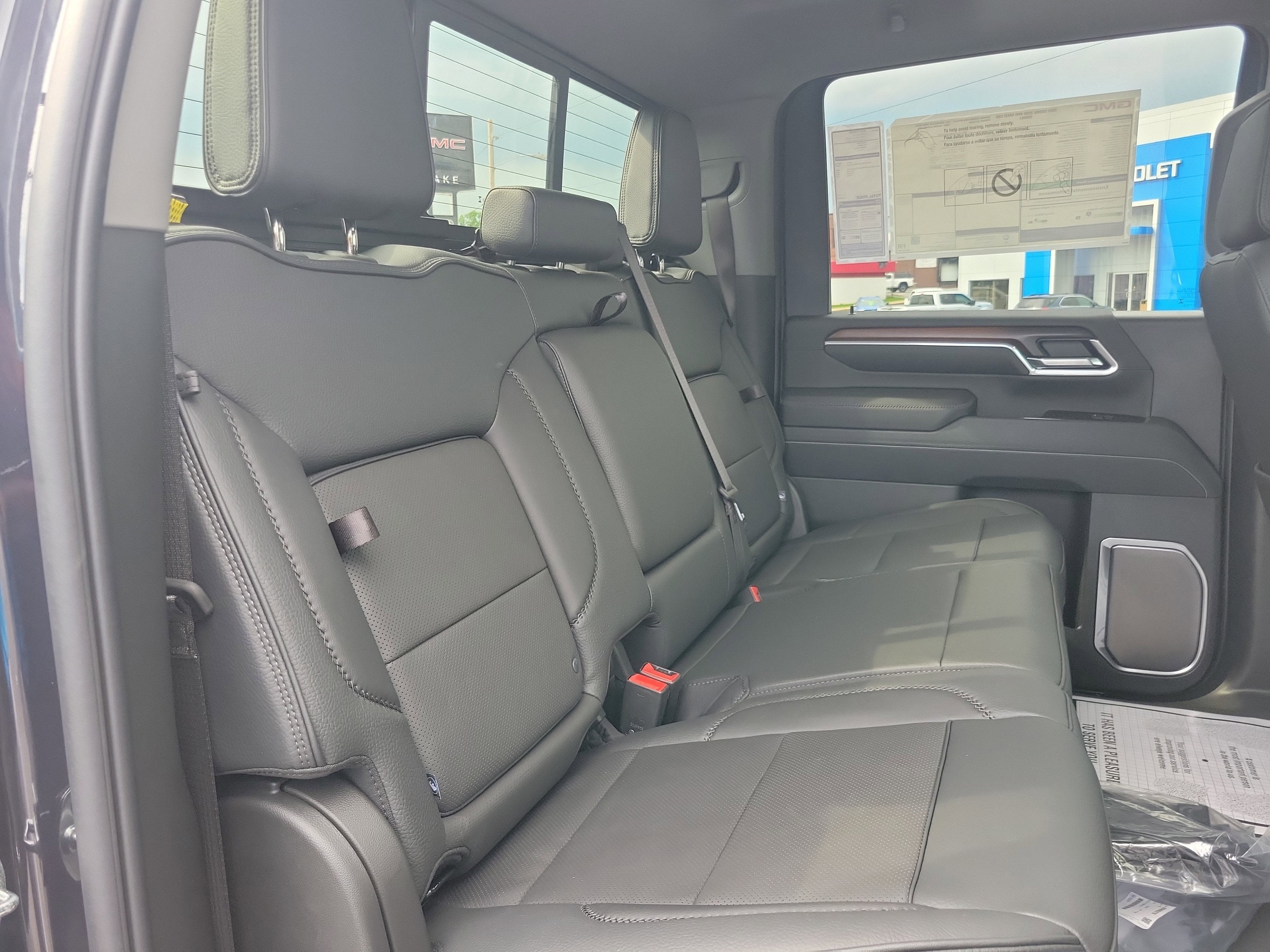 2025 GMC Sierra 2500 HD Denali