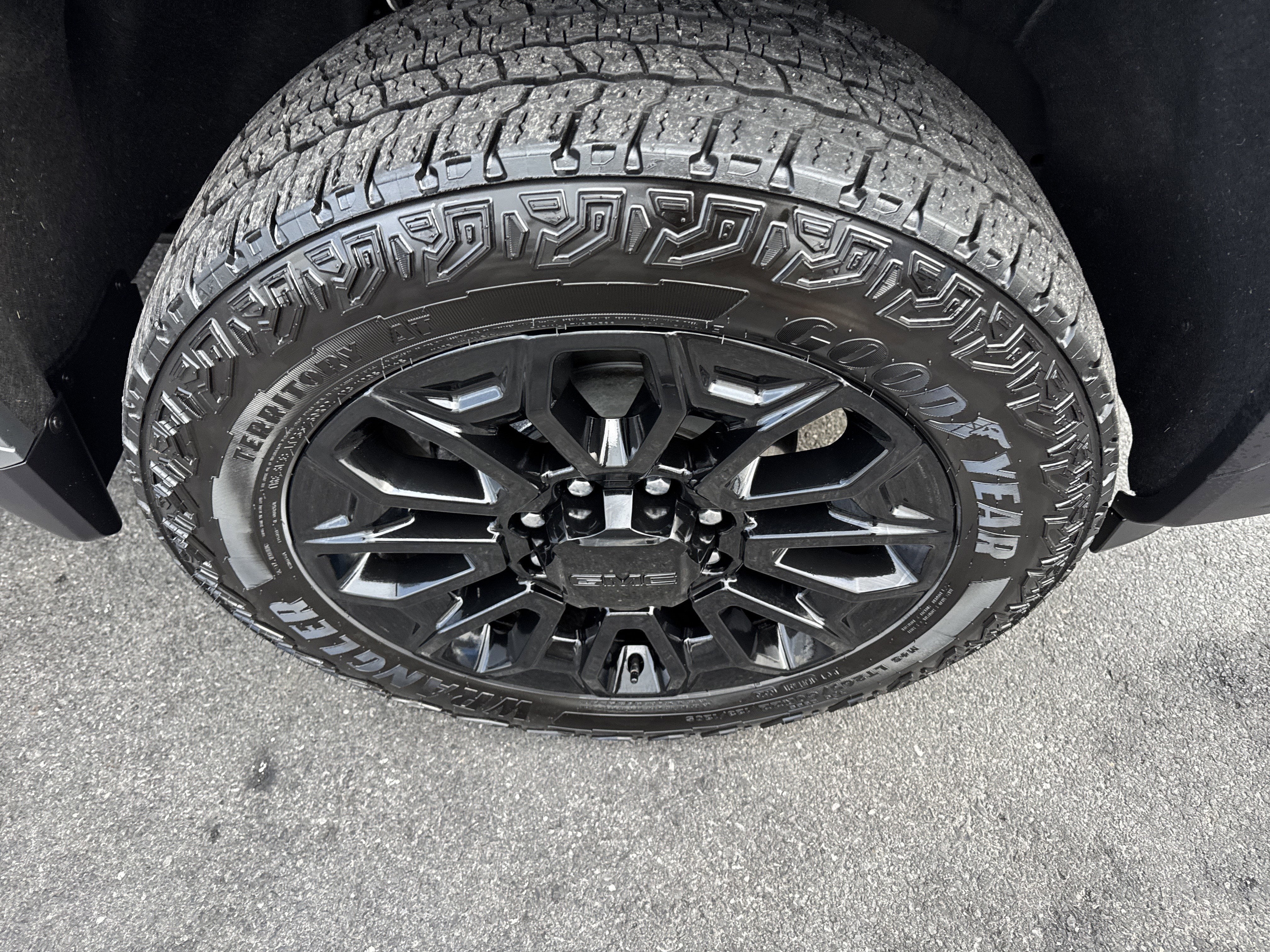 2025 GMC Sierra 2500 HD Denali Ultimate