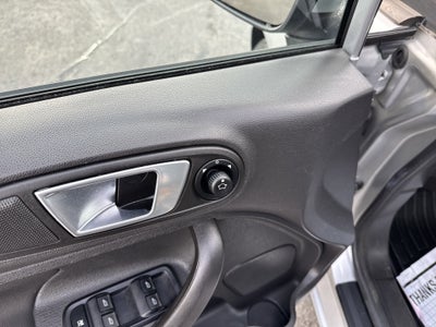 2016 Ford Fiesta SE