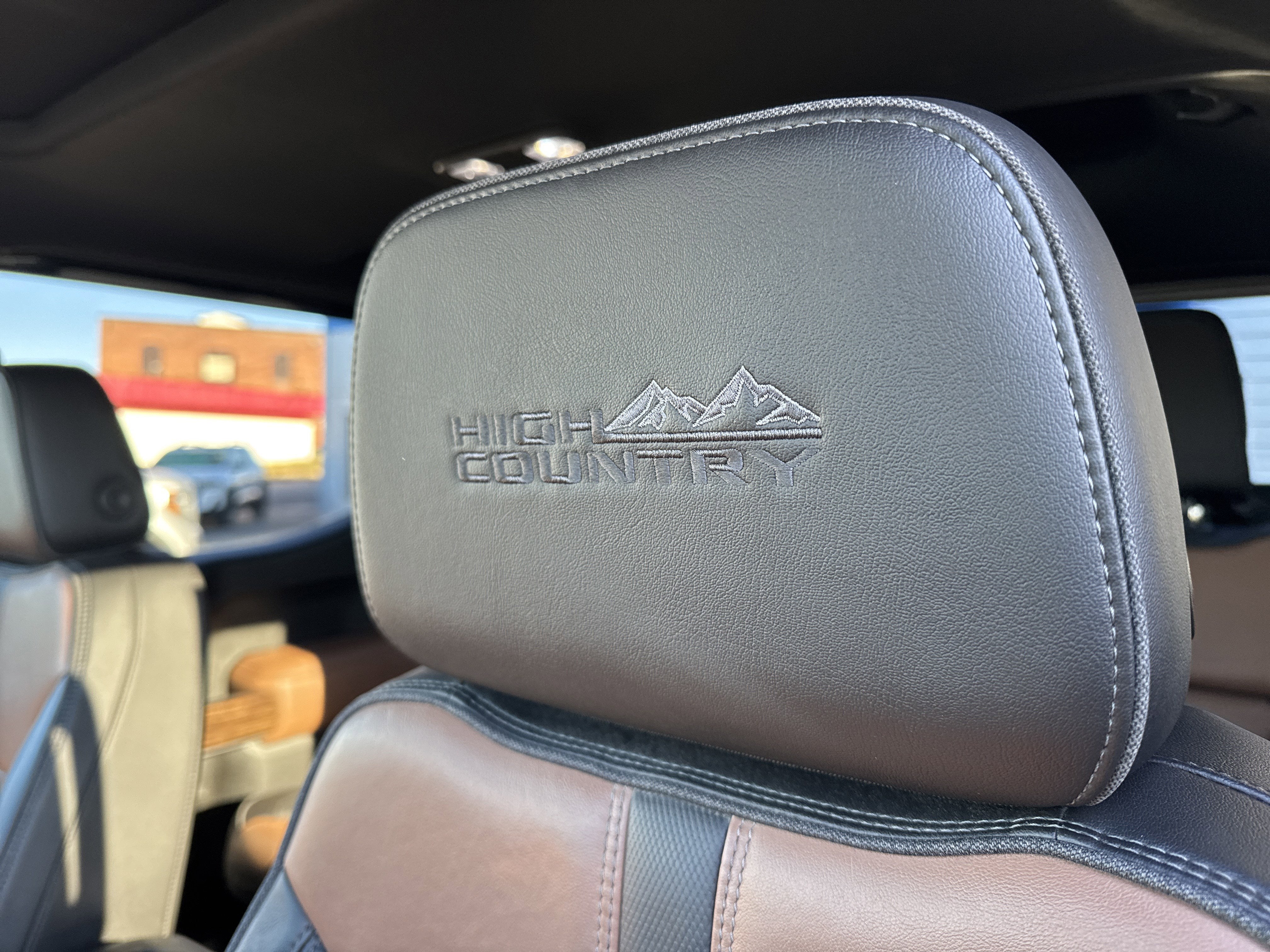 2022 Chevrolet Silverado 1500 LTD High Country