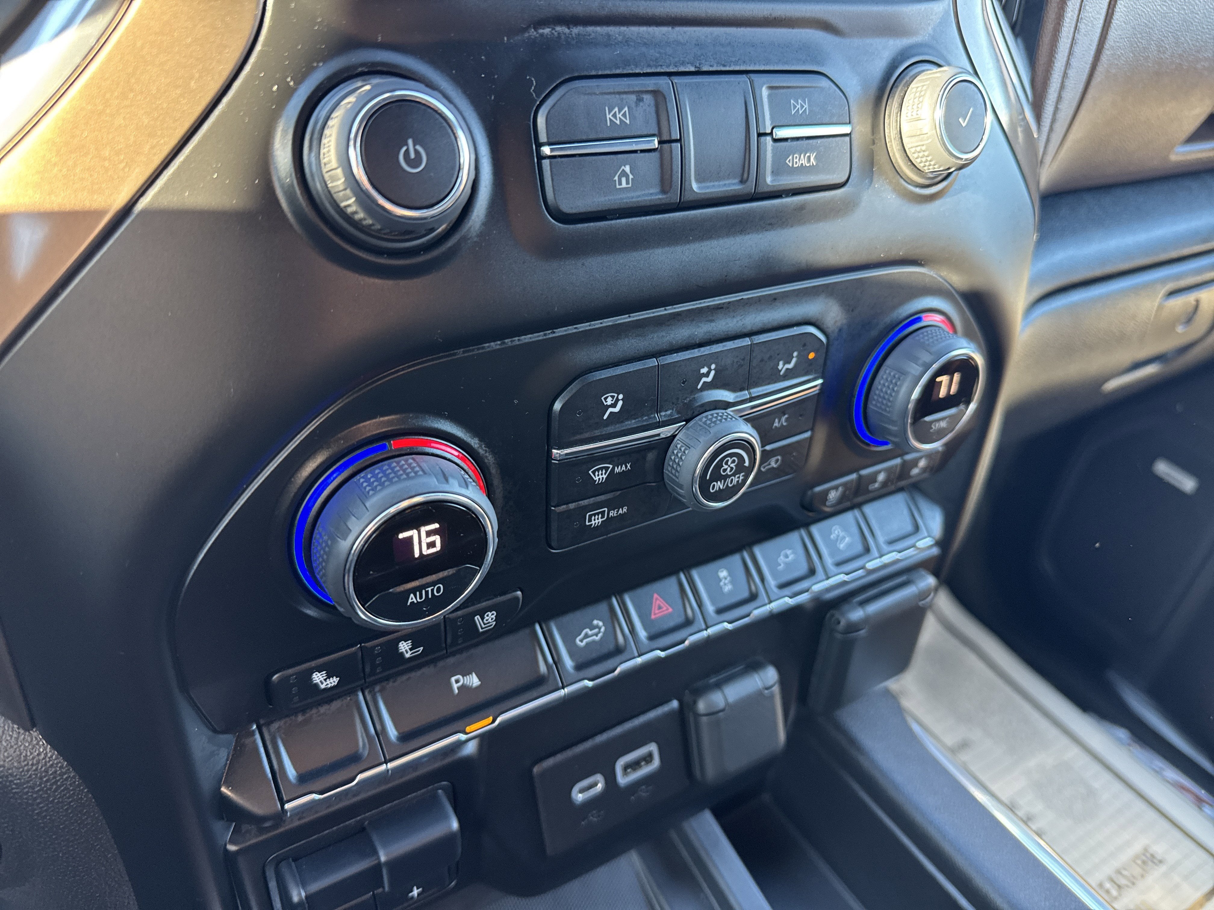 2022 Chevrolet Silverado 1500 LTD High Country