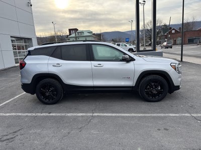 2022 GMC Terrain AT4