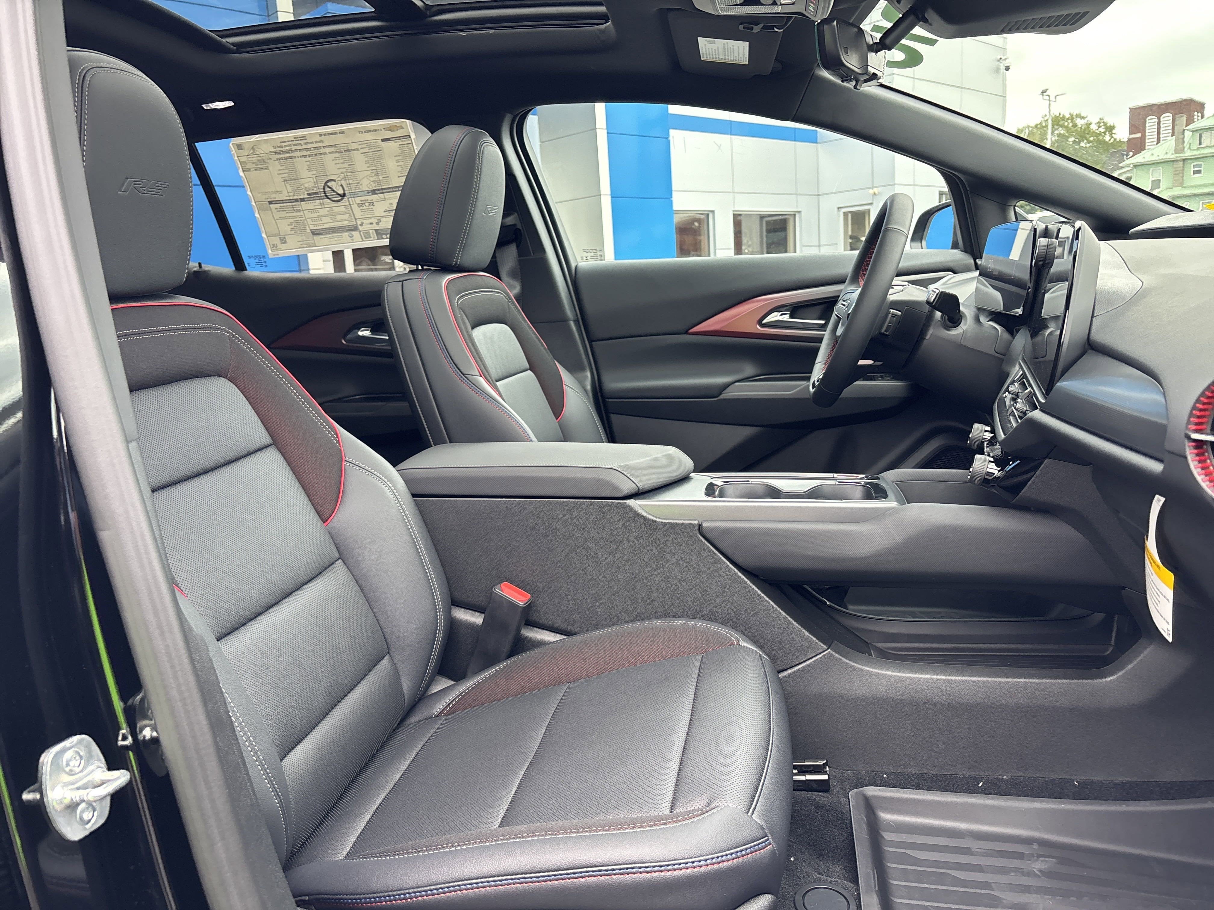 2025 Chevrolet Equinox EV RS