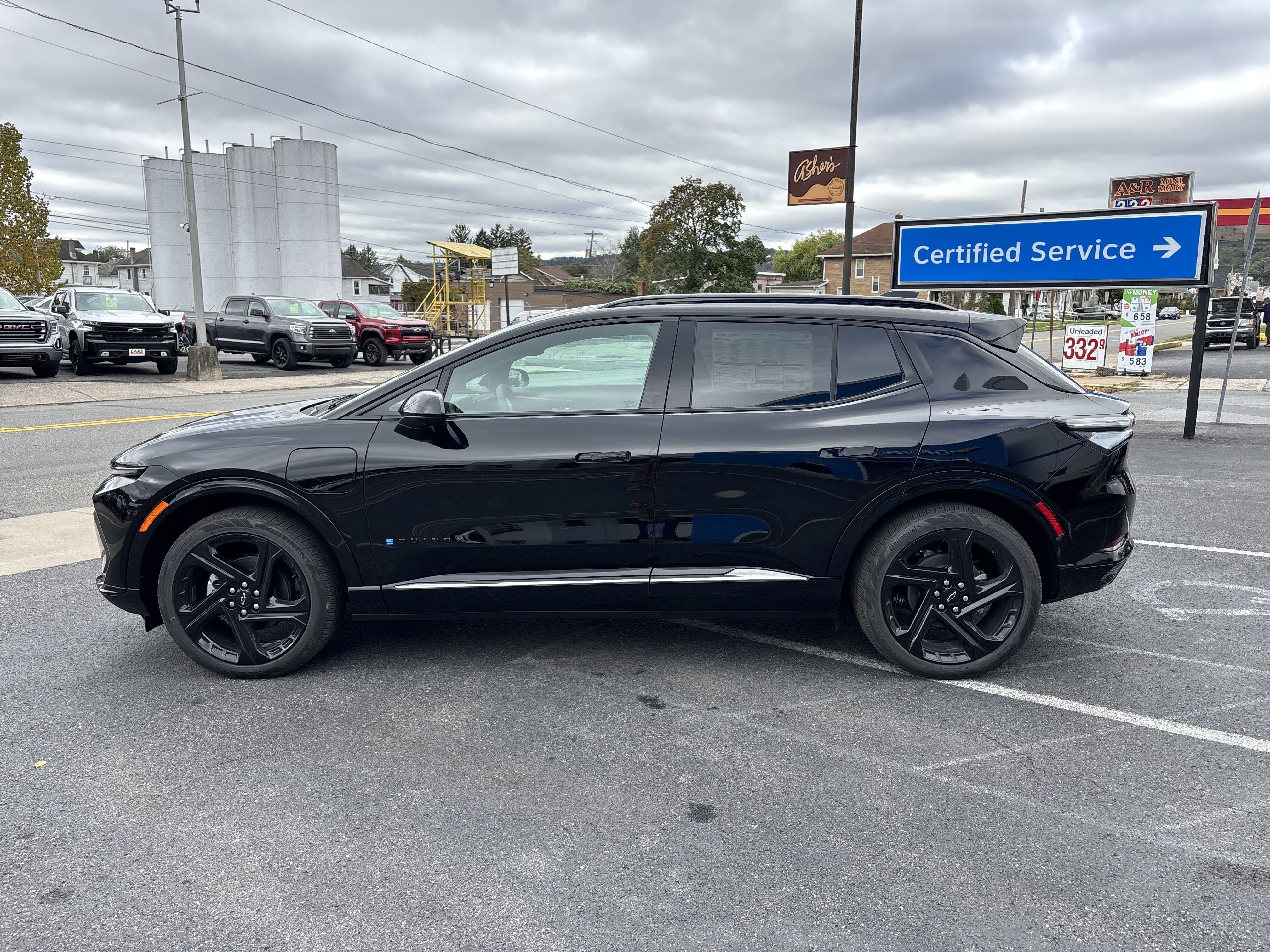 2025 Chevrolet Equinox EV RS