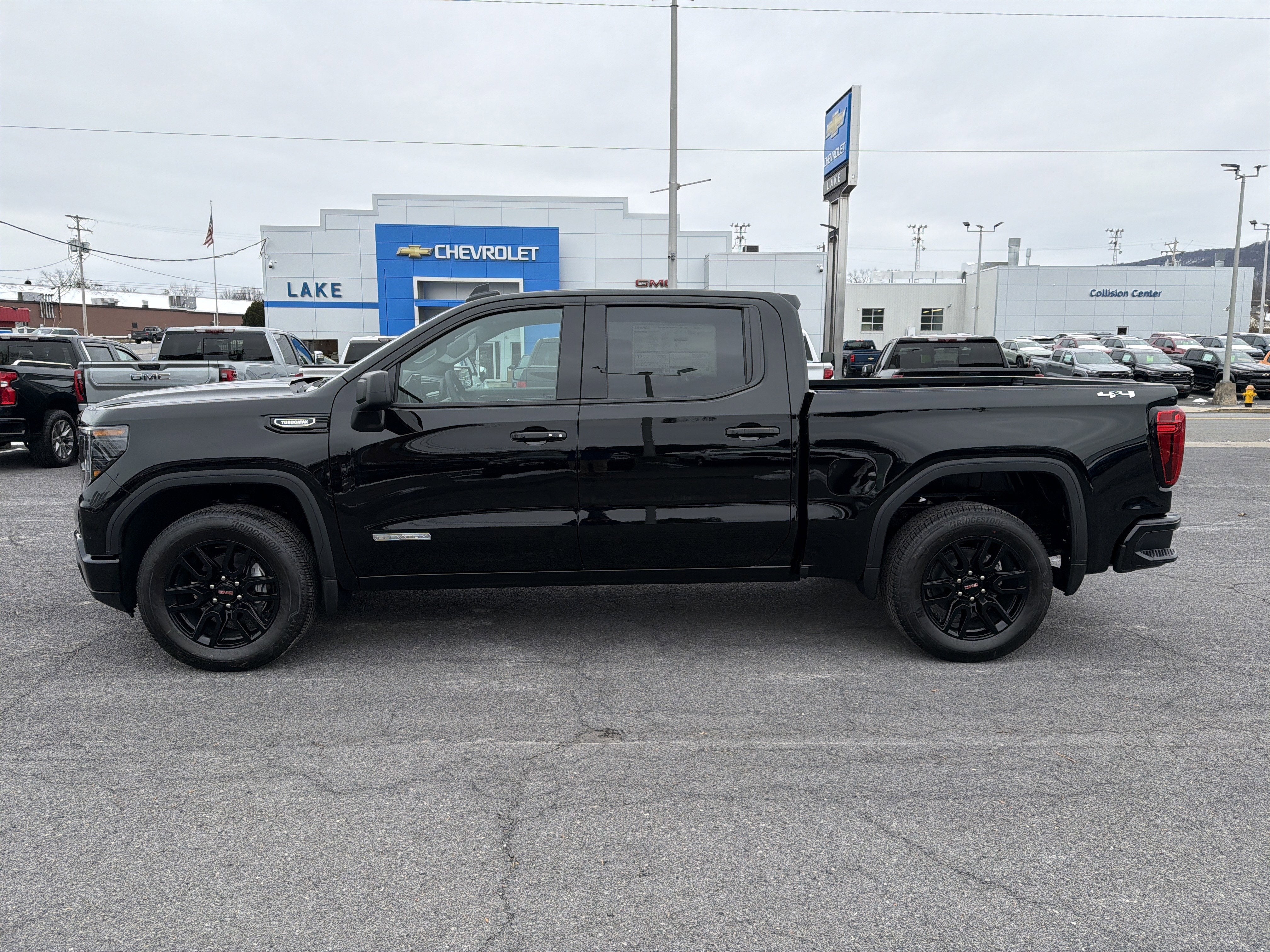 2026 GMC Sierra 1500 Elevation