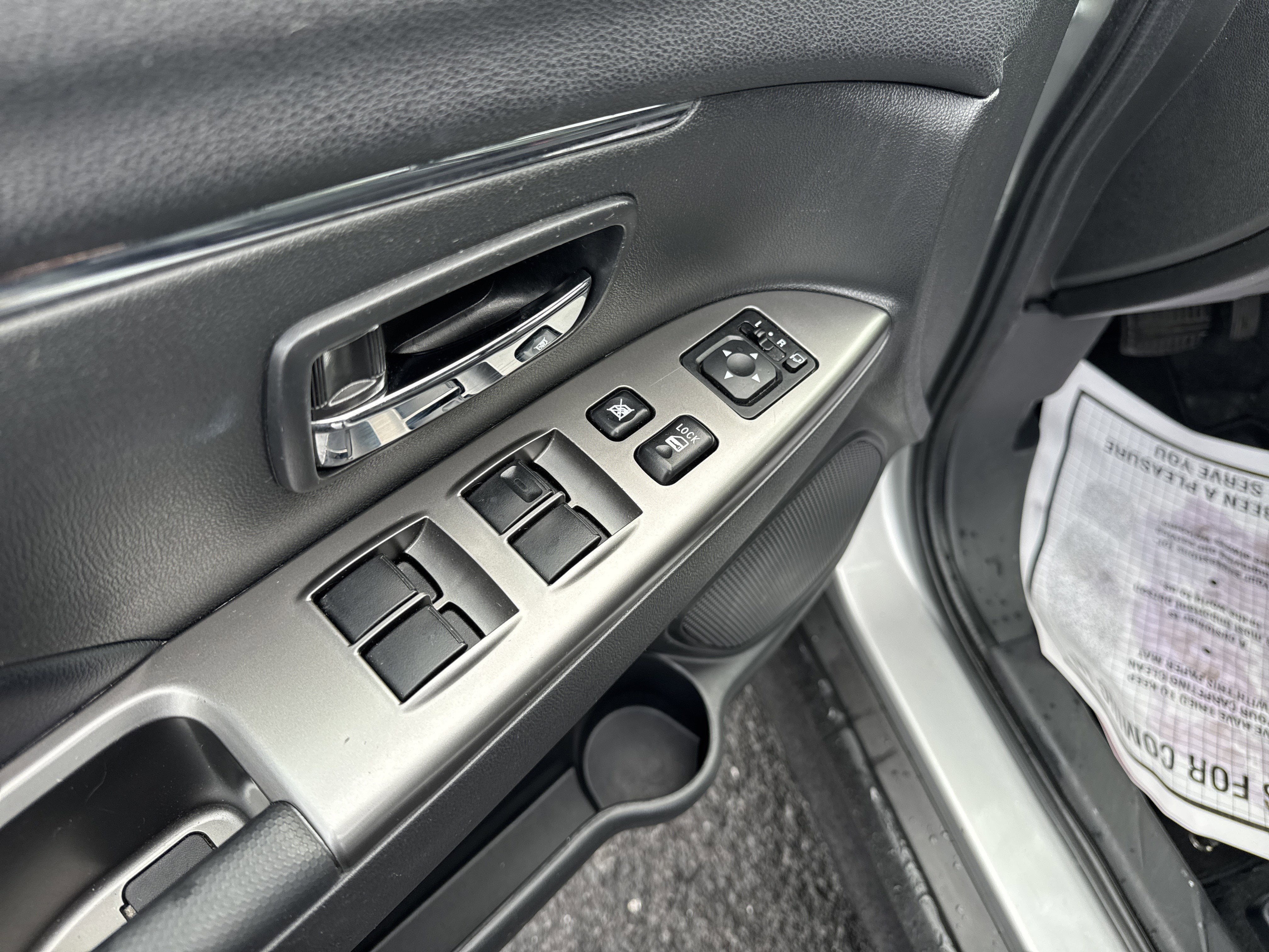 2024 Mitsubishi Outlander Sport S