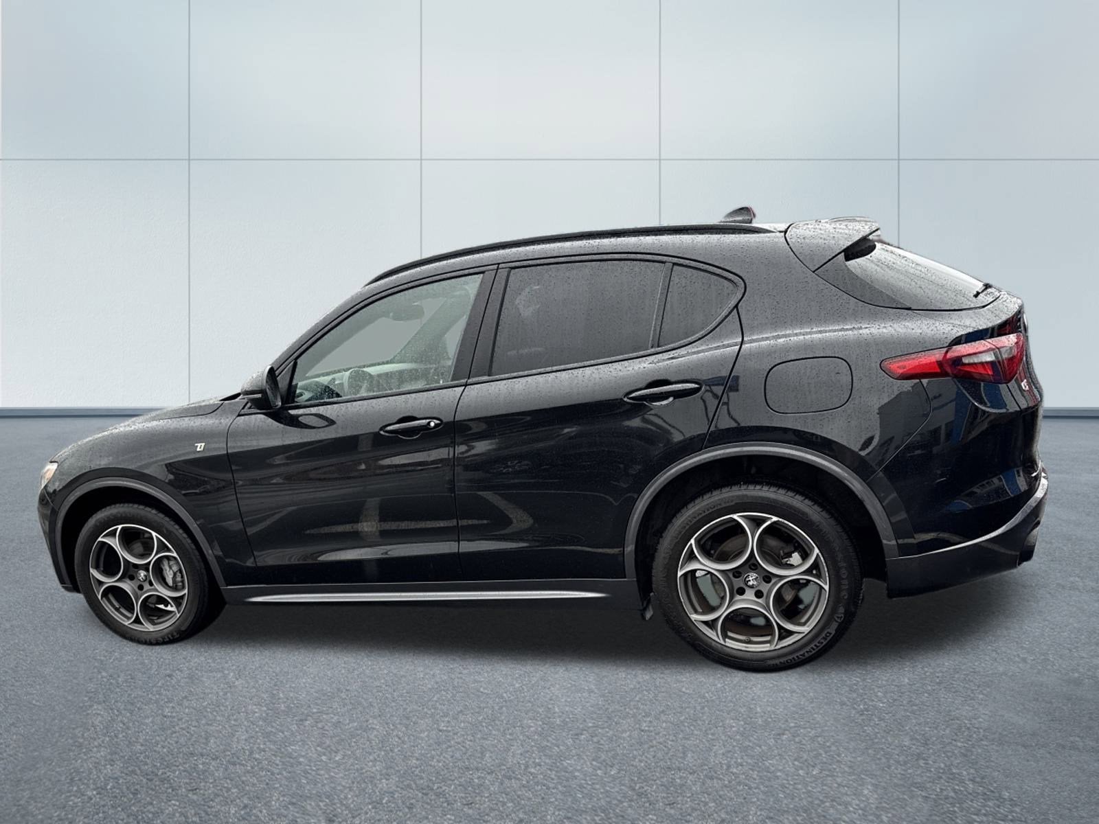 2022 Alfa Romeo Stelvio Ti